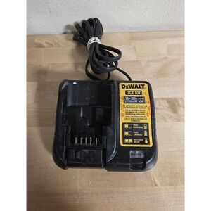 Dewalt Battery Charger, 12V & 20V Max Li-Ion DCB107 Tested Working